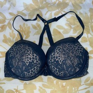 Victoria’s Secret Very Sexy Push-up bra